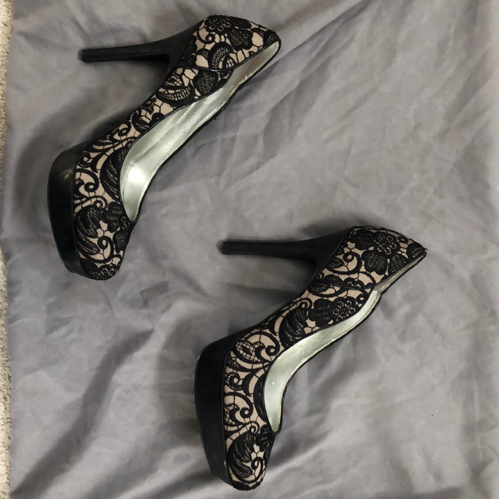 Guess high heels.(used) buy 3 for 20